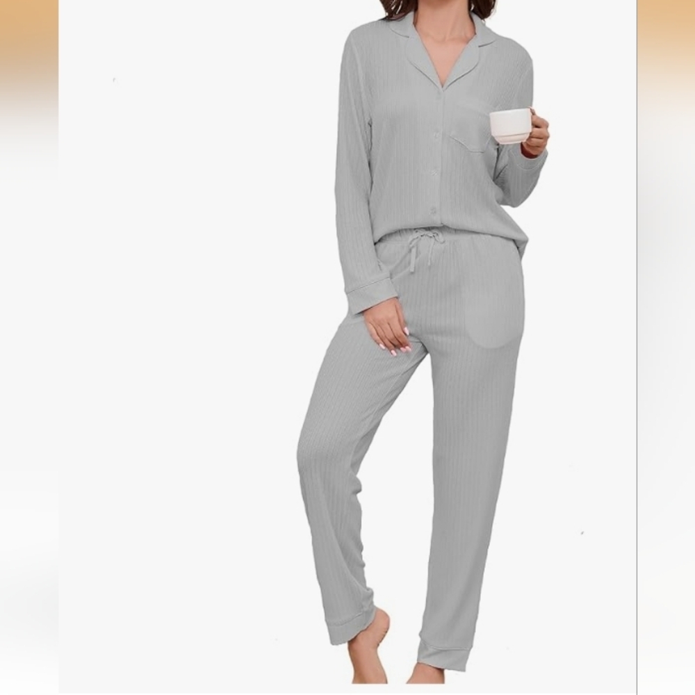 Women's Gray Pajama Set